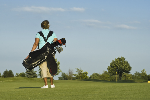 how to carry a golf bag 3