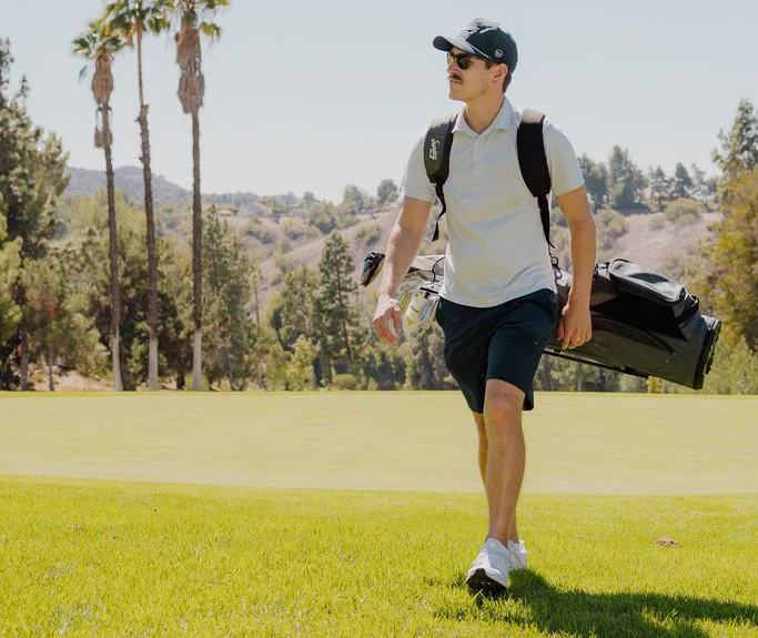 Mastering the Art: A Step-by-Step Guide on How to Carry a Golf Bag
